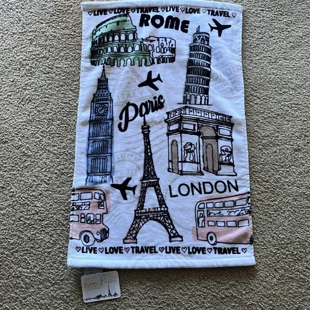 NWT From Paris With Love-Live Love Travel Bath Towels Set 3 Pc Set 100% Cotton